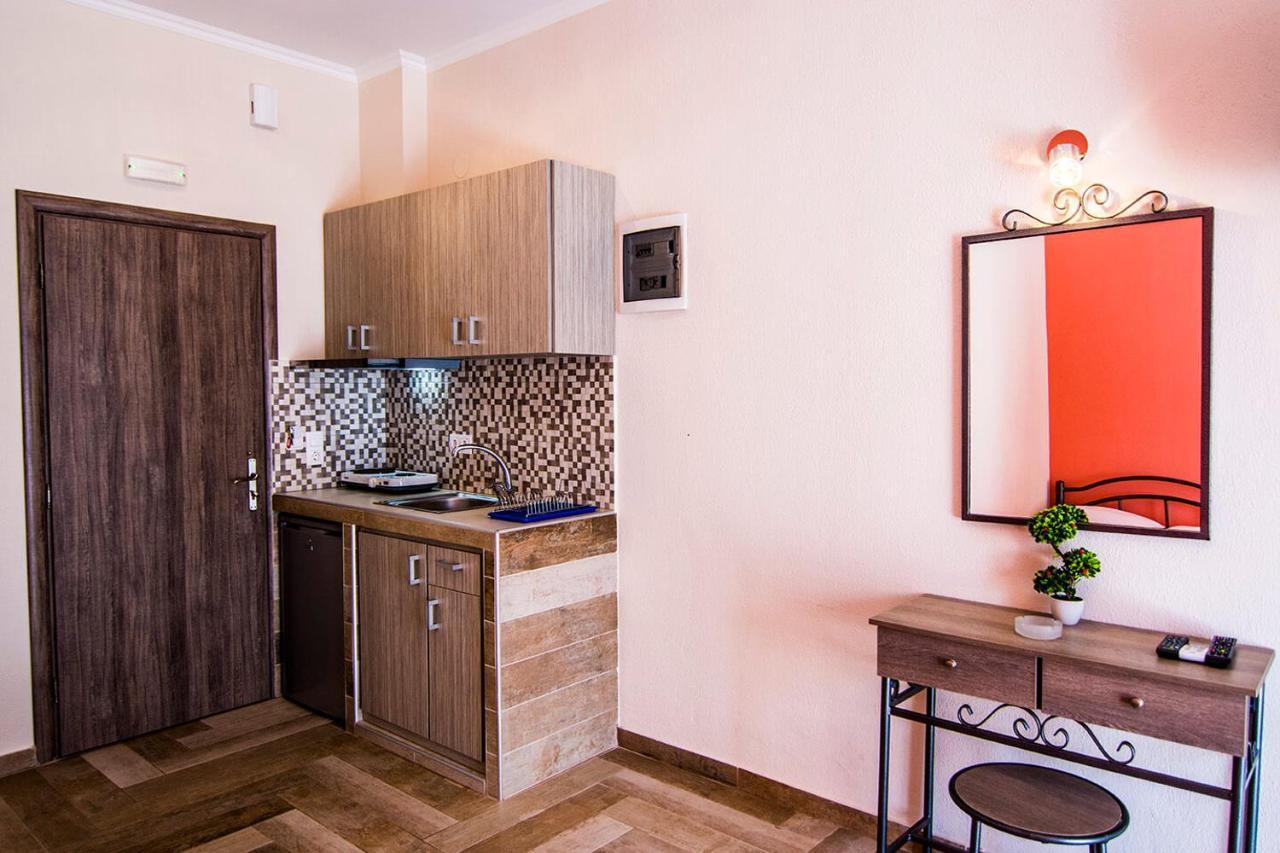 Christodoulos Eleftheria House Vrasná 외부 사진