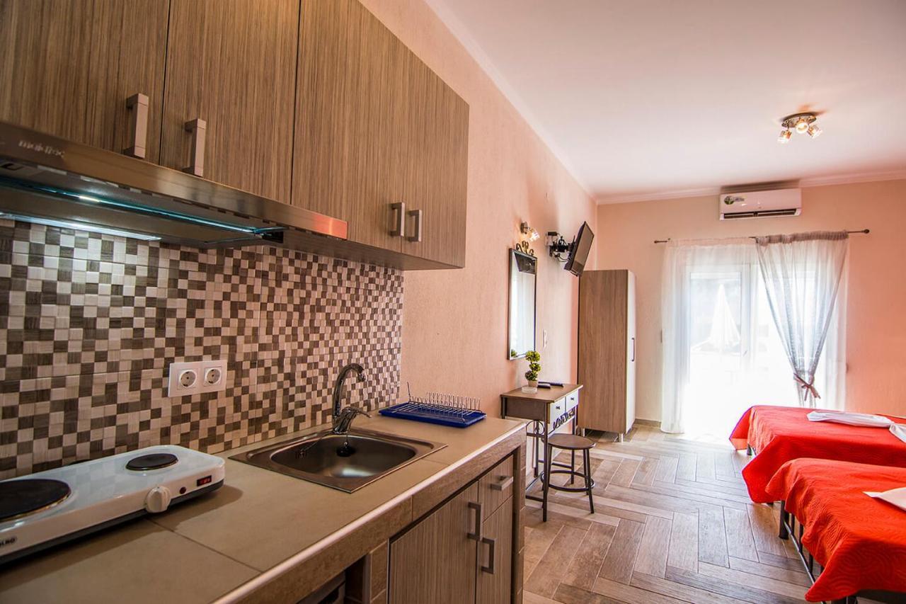 Christodoulos Eleftheria House Vrasná 외부 사진