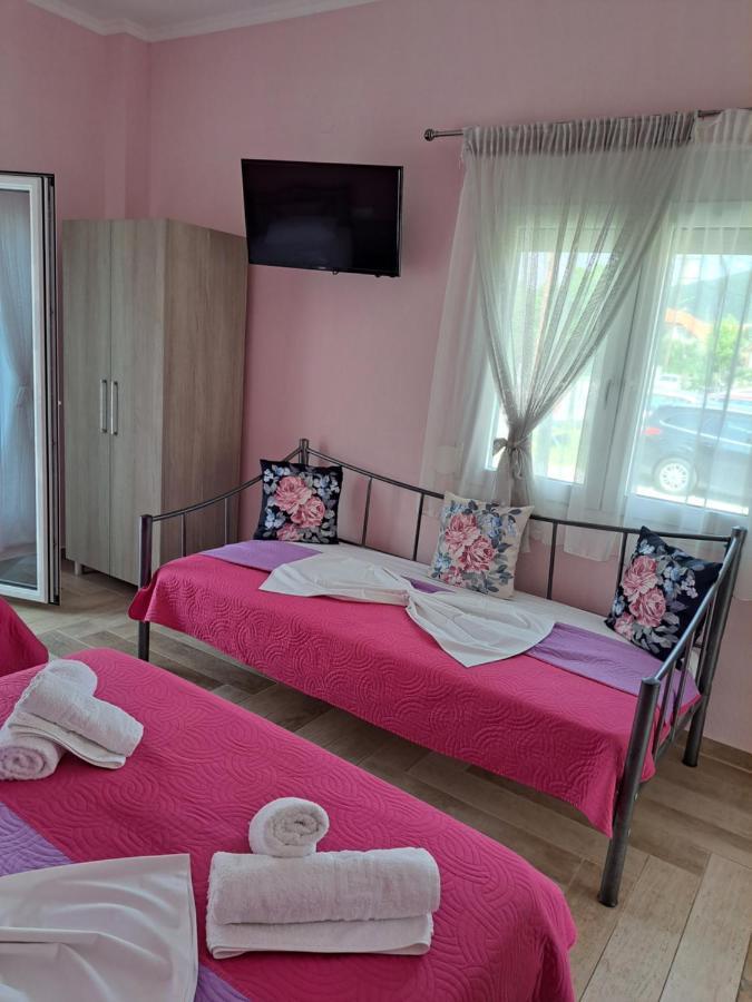 Christodoulos Eleftheria House Vrasná 외부 사진